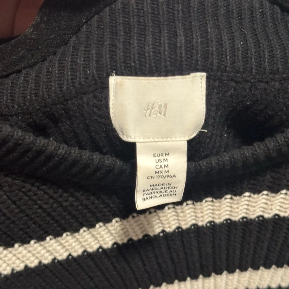 Striped sweater - Picture 1 of 2